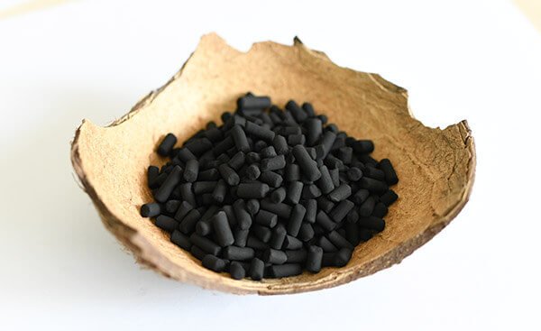 Carbón activado de pellets de coco